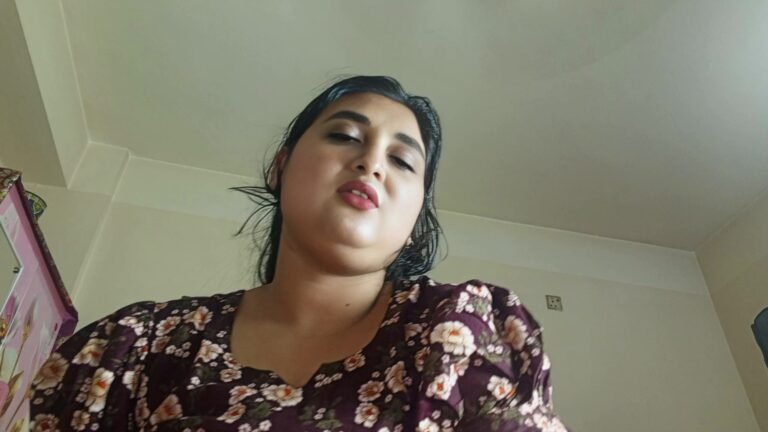 Very sexy Sima Sarkar’s big ass is an amazing fucking video in Gulshan, Dhaka.